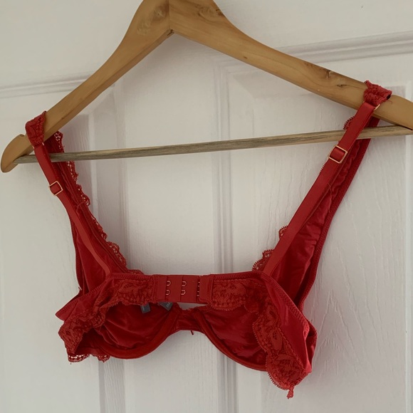🔴SOLD ON DEPOP | 🌿2/$15 | AERIE - RED BRALETTE - Picture 2 of 4